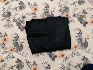 BLUE AND BLACK FORMAL PAINT 28 SIZE