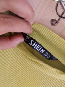 neon green Sleeveless Top