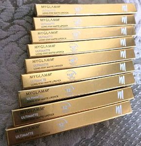 MyGlamm Ultimatte Long Stay Matte Lipstick - 12 Sh