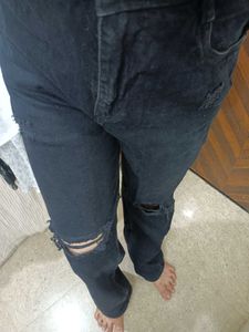 Black Straight Fit Jeans
