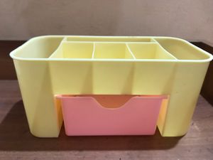 Makeup vanity box, cosmatics bag and storage Box
