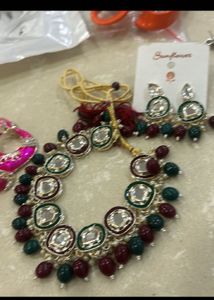 Maroon N Green Set