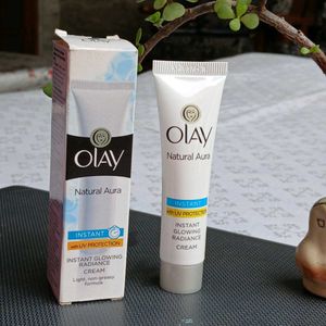 Olay Natural Aura Cream