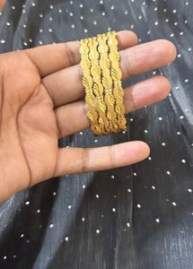 Set of 3 Gold Plated Bangles (city Cold)