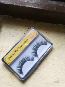 False Eyelashes &amp; 2-in-1 Foundation