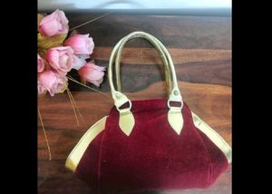 Elegant Maroon Handbag