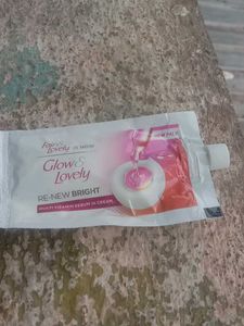 Glow & Lovely Re-New Bright