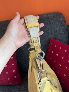 Authentic coach Signature Stitch Leather Bag