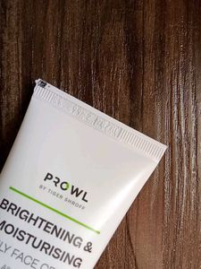 Prowl Brightening &amp; Moisturising Cream