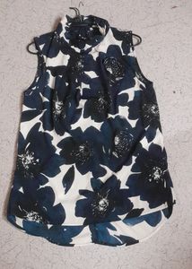 Good Looking Top