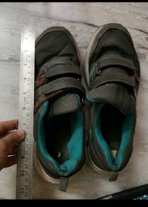 Used With Flaws Clothes + Shoes