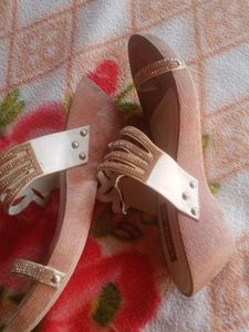 Very Beautiful And Comfortable