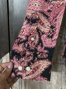 Patterned Men&#39;s Shirt