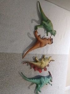 4 different Types Of Dinosaurs