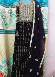 New Designer Partywear Gown 40&#34;
