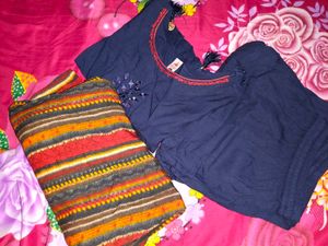 Crop Top And Pants With Long Shrug