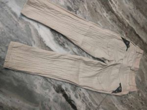 Crinkled Beige kids  jeans 👖