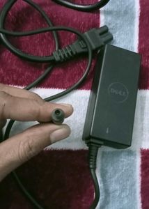 DELL LAPTOP CHARGER NEW AND ORIGINAL 45 WATT