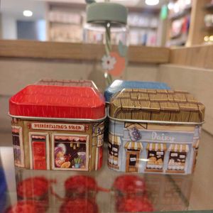 Home 🏠 Cafe Shaped Tin Containers