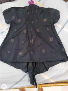 Black Shrug