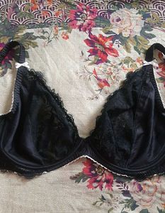 NEW WITHOUT TAG