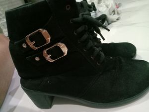 Boots Black