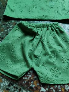 Cute Green Kids Outfit