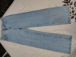 Light Wash Denim Jeans ,NON STRETCHABLE