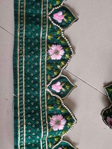 Green Floral Fabric Border