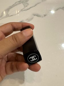 ⭐️Chanel⭐️ Rouge Allure 114