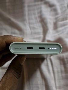 Wireless Power Bank