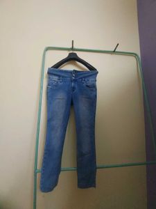 High-Waisted Skinny Jeans