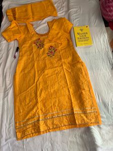 Suit With Balloon Pants &amp; Dupatta