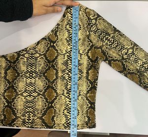 Snake print One Off Shoulder Top