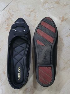 Elegant Black SHELCO Flats