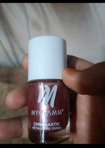 MyGlamm Metallic Nail Enamel