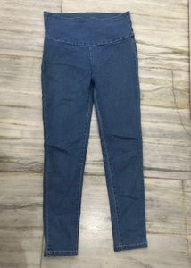 Blue Stretchable Skinny Jeans