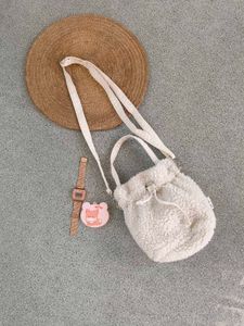 Mini Fur Bucket Bag 🥰