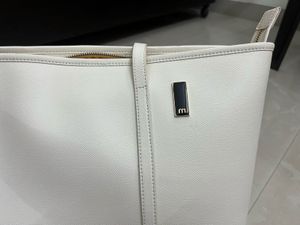 The Astrid Tote Mokobara in Oatmeal Brand new