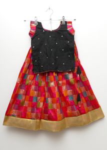 Ethnic Skirt And Top