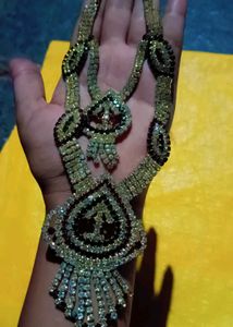 Rhinestone Necklace, Earrings &amp; Maang Tikka Set