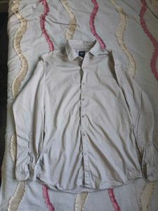 Men's Casual Button-Down Shirt