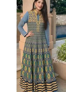 Heavy Anarkali Set With Necklace