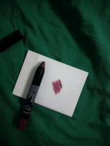 Plum Twist &amp; Go Matte Lipstick