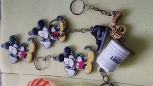 Keychain &amp; Badminton Shuttlecock Bundle!