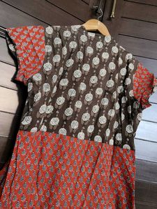 Women Red Cotton Printed Half Sleeve Kurta