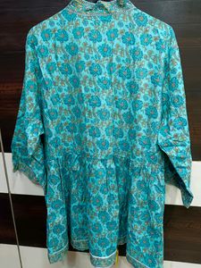 New Stylish Women Top Xxl