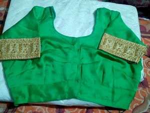 Elegant Green &amp; Gold Partywear Saree