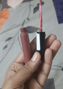 Lakme Liquid Lipstick &amp; Sunscreen Freebie