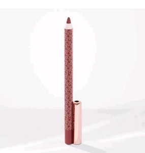Kay Beauty Lip Liner - New!